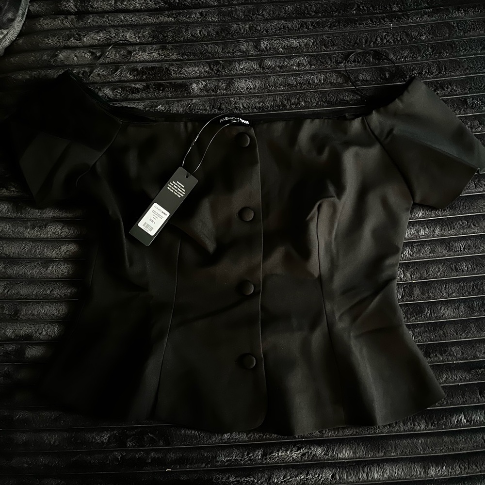 Fashion Nova Black Off-Shoulder Blouse